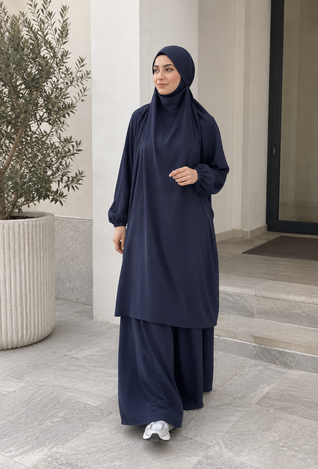 Jilbab avec capuche et jupe longue
