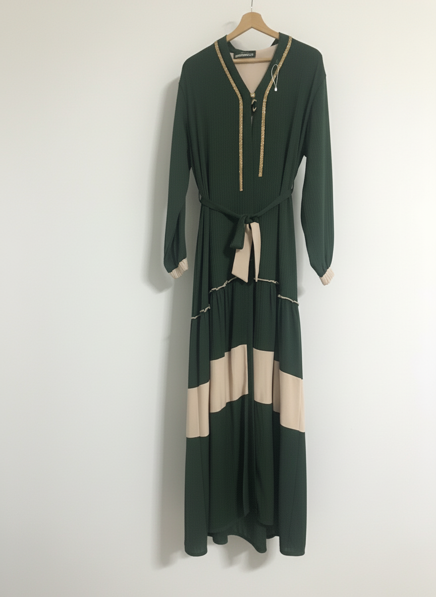 Robe Longue à Détails Contrastants - Vert, XS