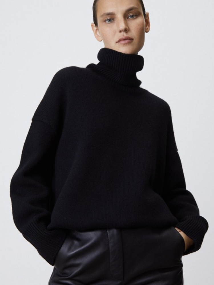 Pull col roulé – Coupe ample